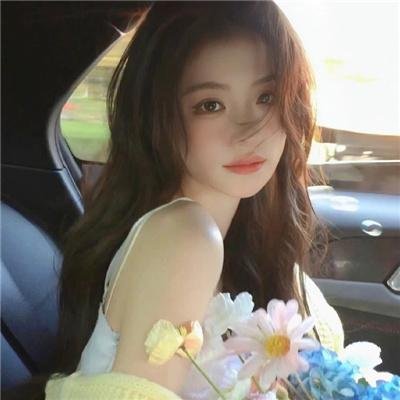哈啰，我叫朵莉丝 海报